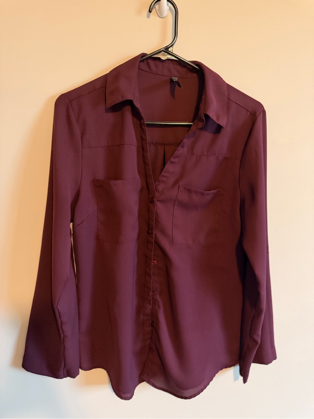Massini Women's Long-Sleeve Button-Down Shirt - Burgundy